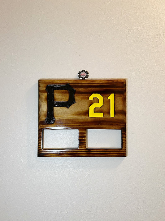 Roberto Clemente Dual Grail Display